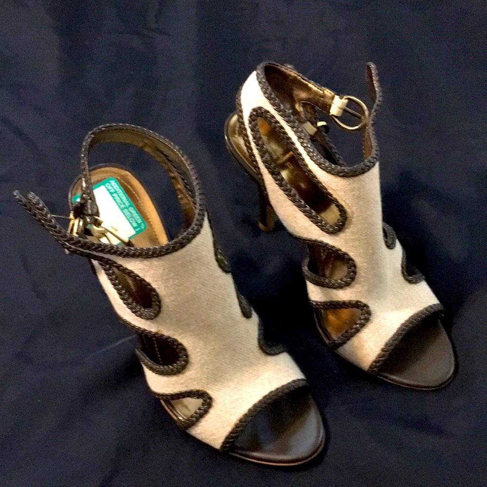 Women’s Heels.